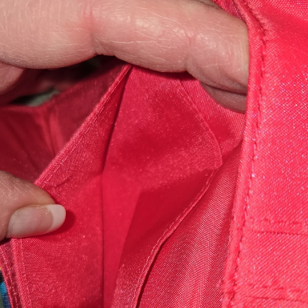 NWOT Vera Bradley Colorful Quilted Women's Wallet - Picture 12 of 13